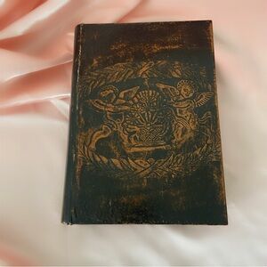 Vintage 70s Angel cherub storage box jewelry hidden book home decor